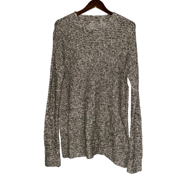 St. John Bay‎  Crewneck Long Sleeves Women Crochet Open Knit Tunic Sweater - Picture 1 of 9